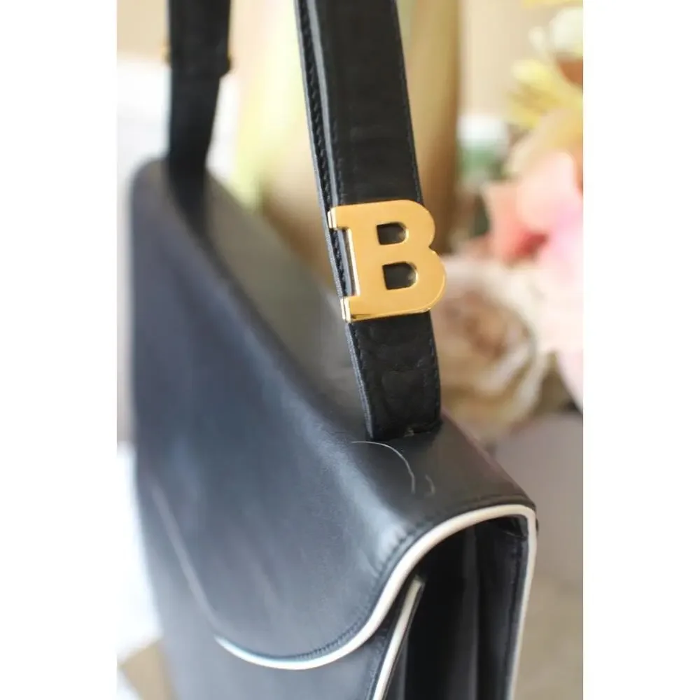 stunning BALLY BLACK WHITE TRIM HANDBAG PURSE (PU700